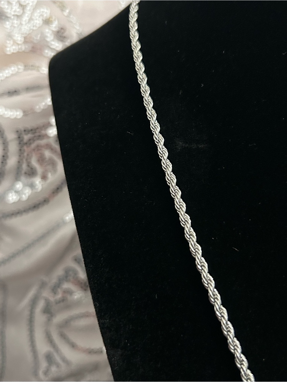 Silve Rope Chain Necklace - Picture 4 of 6